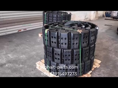 Track chain with track pads