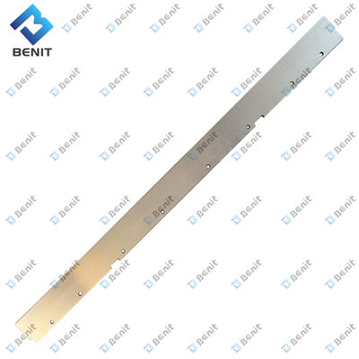 BENIT AB600-2 AB600-3 Wear Plate for Main Engine 6M 2052396 Wear-resistant Knife Plate for Asphalt Pavers Road Construction