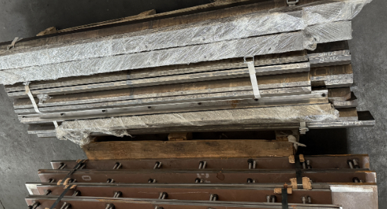 High Quality VOE17253552 Conveyor wearing part service kit ABG6820C Conveyor wear kit ABG7820D