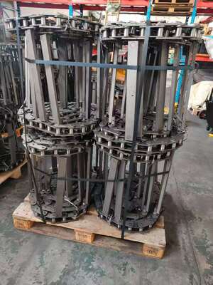 Benit Conveyor Chain for Asphalt Paver S1600 S1600-2 S1800-2 S1900-2 S2100-2 2135839 4610312166 4610312123 4610312118 4610312147 2135833