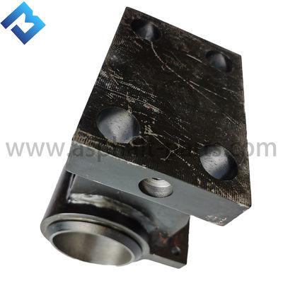 Asphalt Paver Accessories Attachments 325 Conveyor System 80787989 Conveyor Shaft Middle Bearing Base